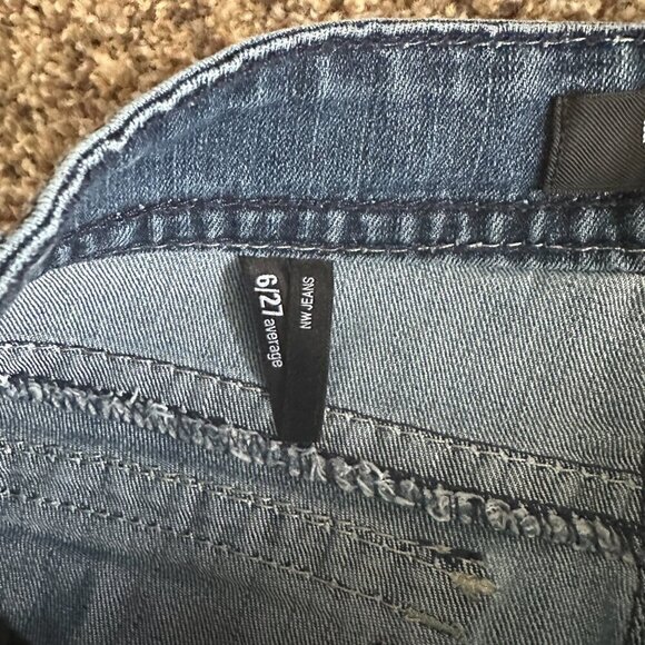 Nine West Bootcut Mid Rise Blue Jeans Women's Size 6/27 Average - Picture 5 of 5